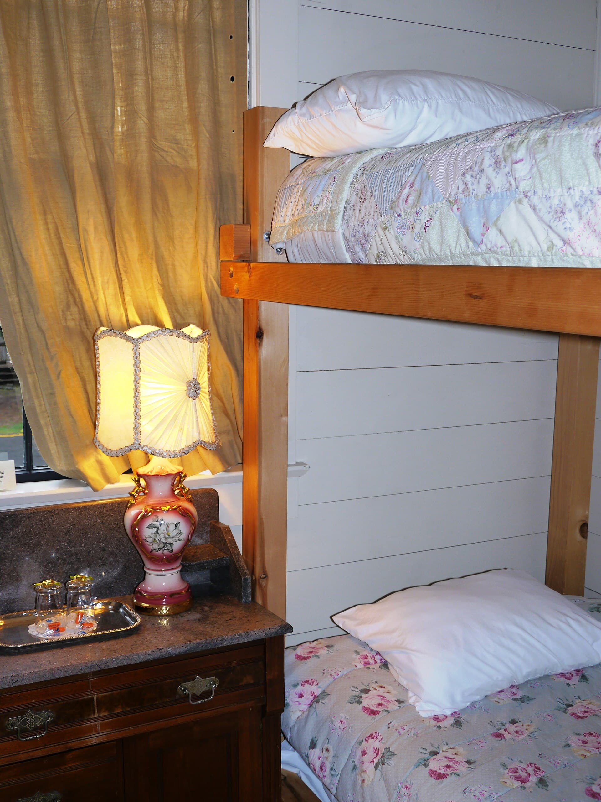 Habitación del hostal Mesón Sancho